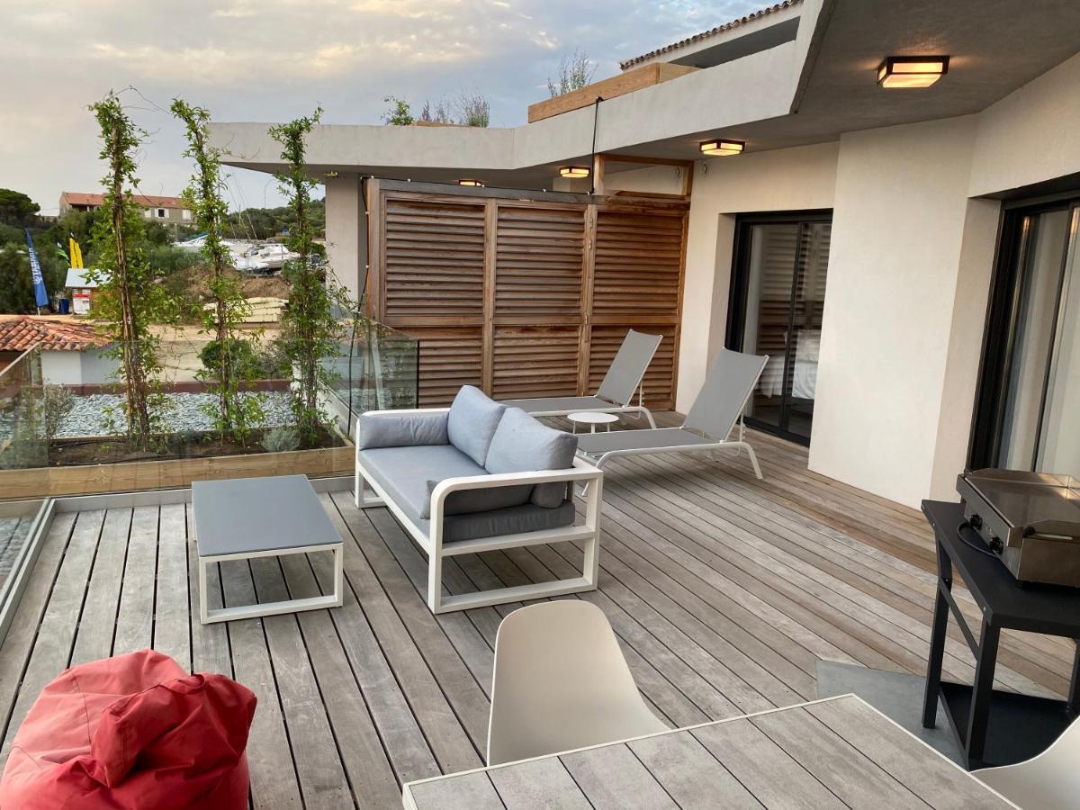 Residence Capriona Porto Pollo Ngoại thất bức ảnh