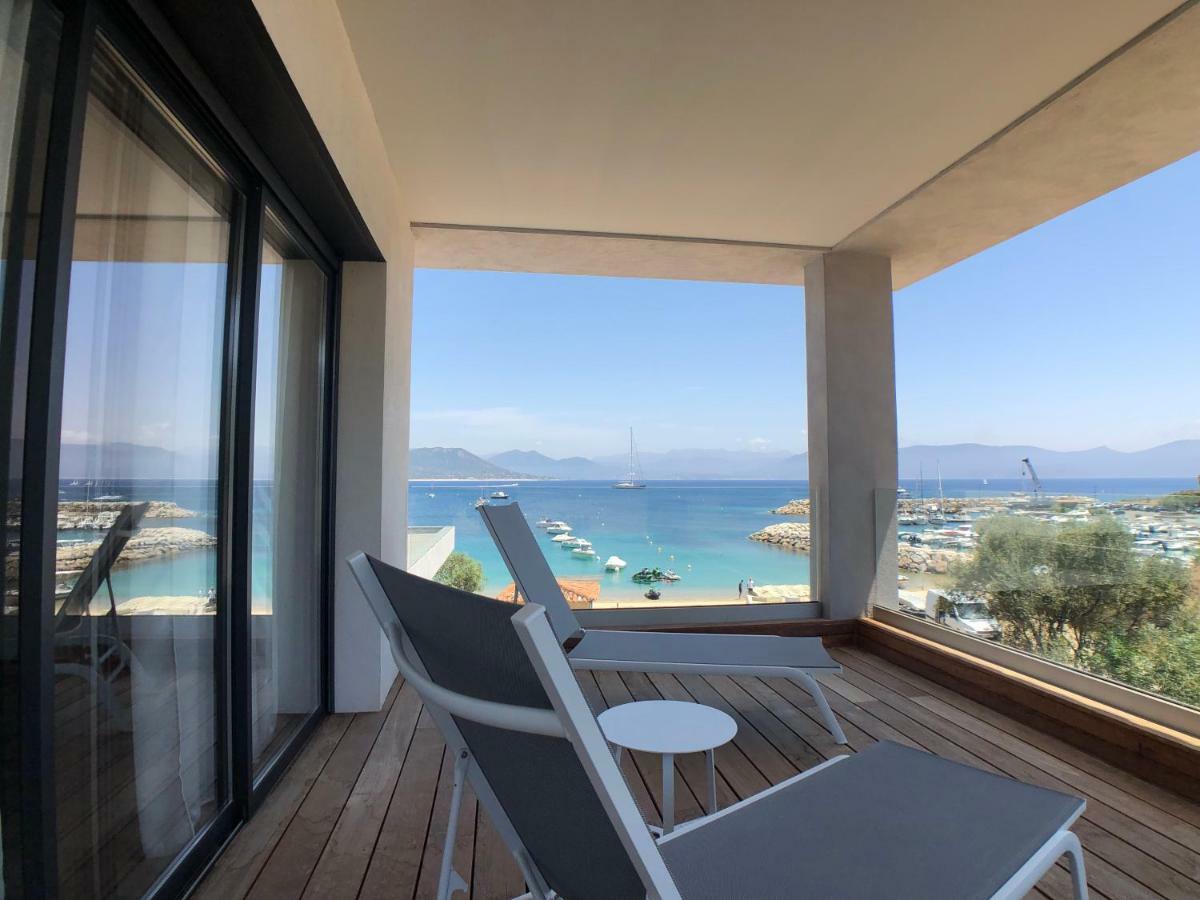 Residence Capriona Porto Pollo Ngoại thất bức ảnh