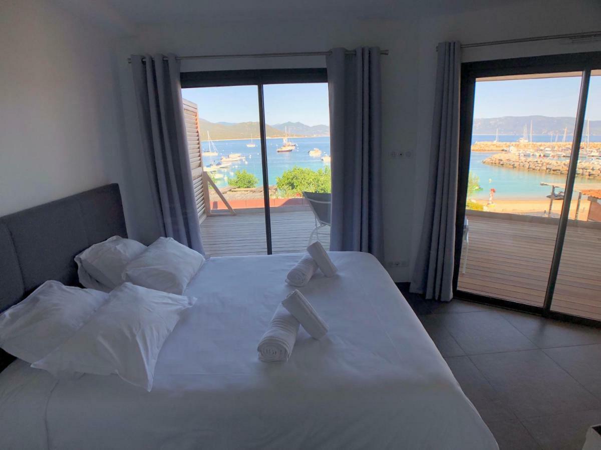 Residence Capriona Porto Pollo Ngoại thất bức ảnh