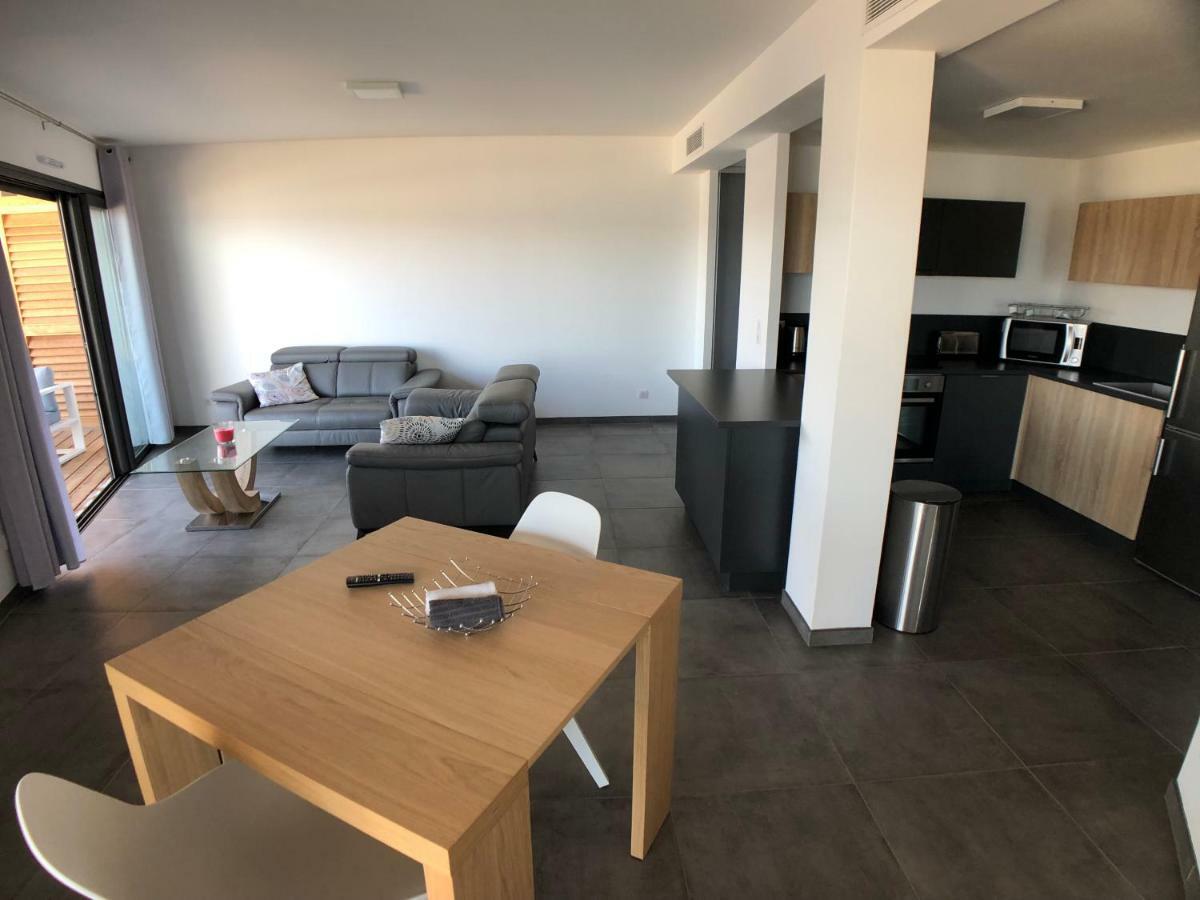 Residence Capriona Porto Pollo Ngoại thất bức ảnh
