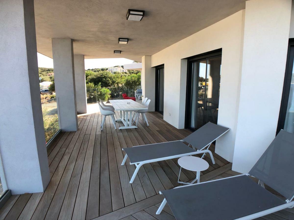 Residence Capriona Porto Pollo Ngoại thất bức ảnh