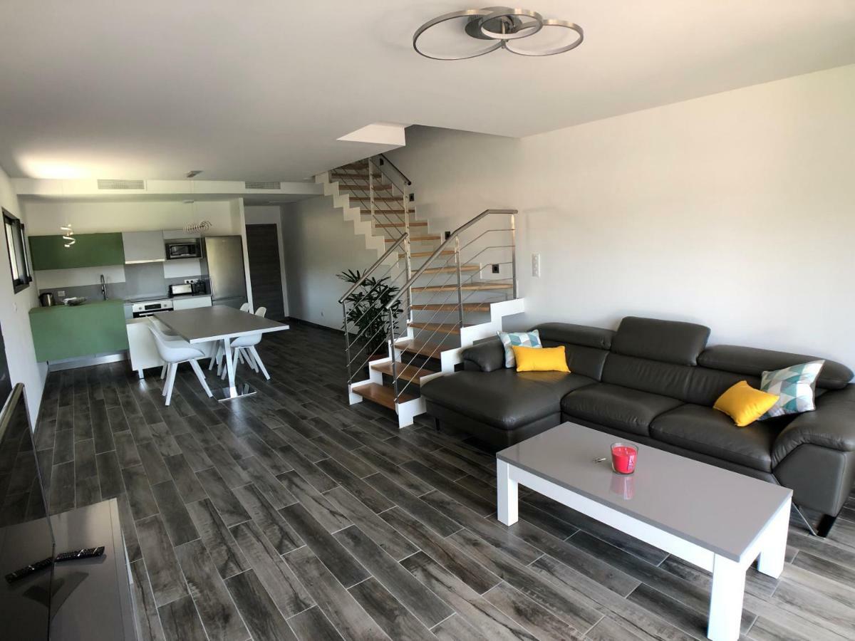 Residence Capriona Porto Pollo Ngoại thất bức ảnh