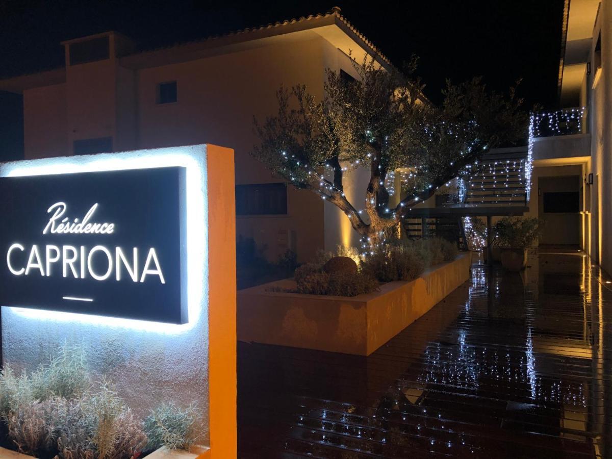 Residence Capriona Porto Pollo Ngoại thất bức ảnh